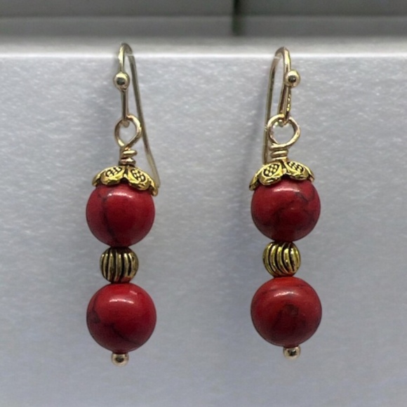 Hand-crafted Rich Red Dangling Earrings - Picture 3 of 4